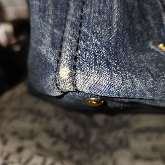 PRADA Tote - Picture 9 of 10